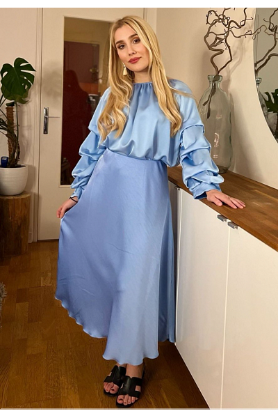 ELEGANT TUNIKA MED VOLANGÄRM