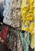 BLOMMIG BLUS MED FINA DETALJER 8