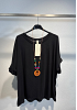 T-SHIRT MED MEDFÖLJANDE HALSBAND 2
