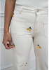 BRODERADE JEANS MED CITRUSDETALJER 2