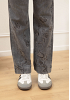 JEANS MED BRODERADE BLOMMOR 4