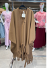 PONCHO MED BROSCH FRANSAR 2