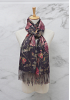 BLOMSTERMÖNSTRAD SCARF MED FRANSAR 2