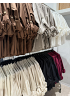 BLUS MED ROSKNAPPAR 3