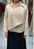 PONCHOJACKA MED ASYMMETRISK KNÄPPNING 5